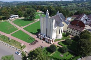 Sanktuarium Matki Bożej Saletyńskiej w Dębowcu